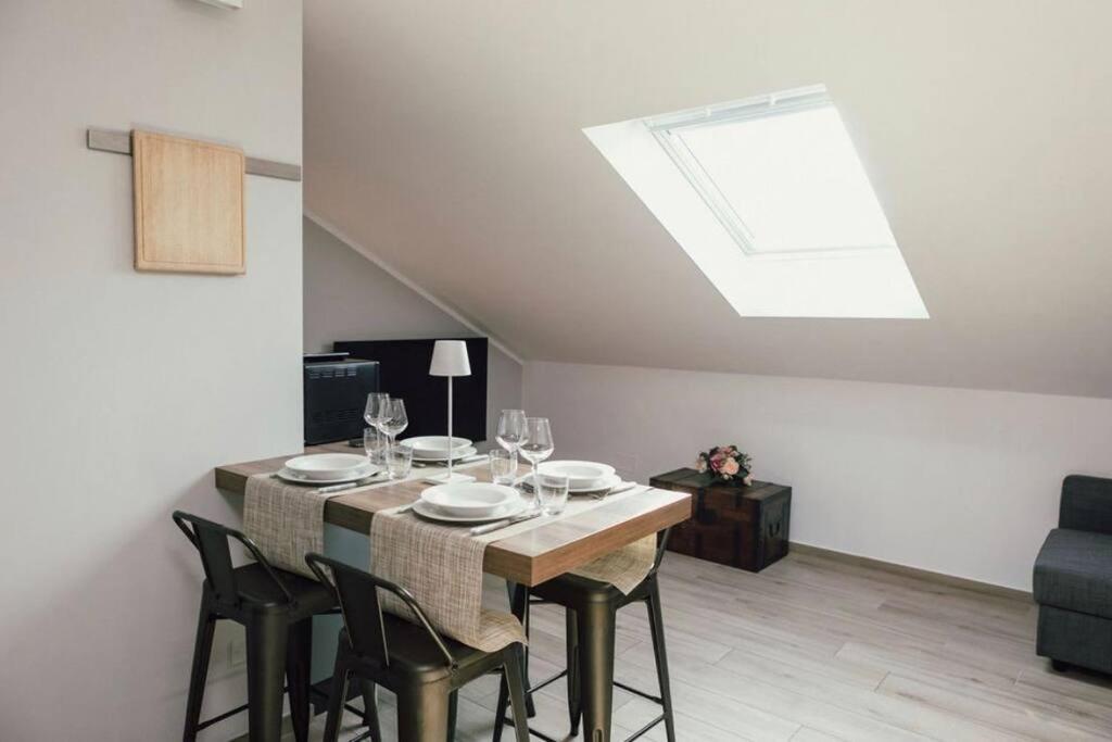 Appartamento Casa Savo - Parcheggio Gratuito Nella Blu Area *